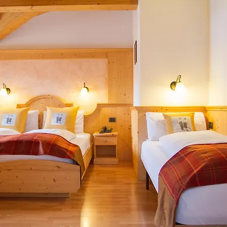 Hotel Genzianella Ziano Di Fiemme